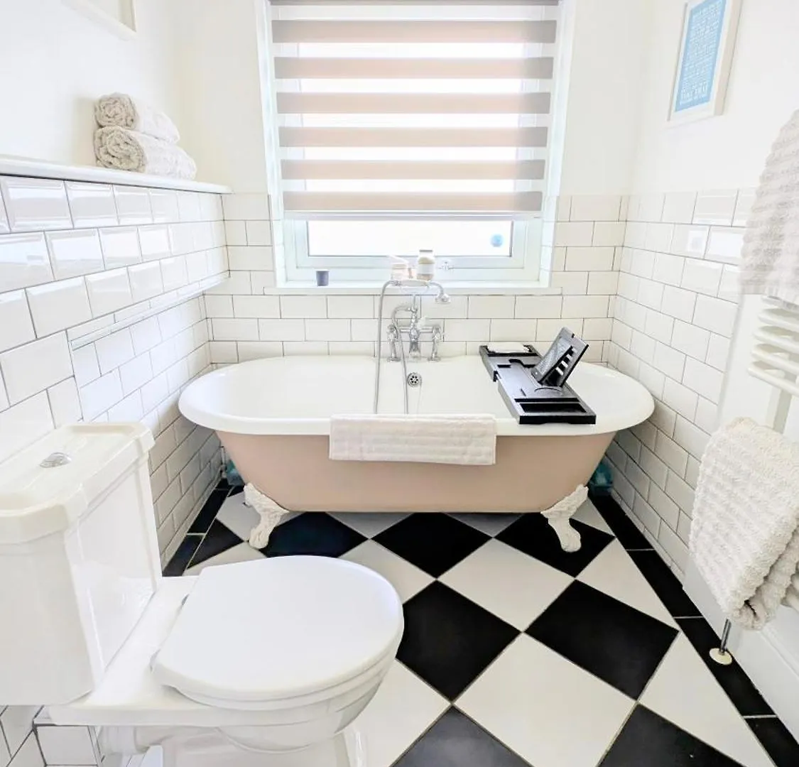 홈스테이 Bright Spacious Room In Central 브라이턴 영국